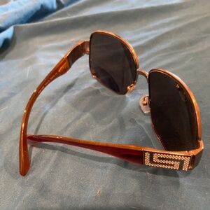 Ladies' Versace sunglasses brown & gold. Some minor scratches, please see pics.